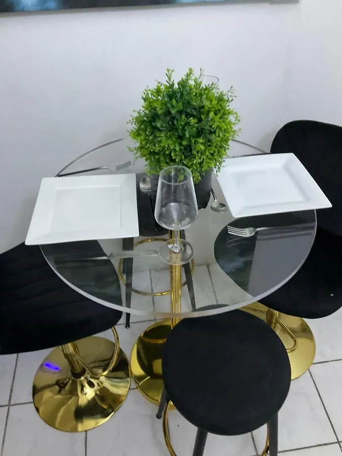 Apartment Ferienwohnung Travelers Oasis Portmore